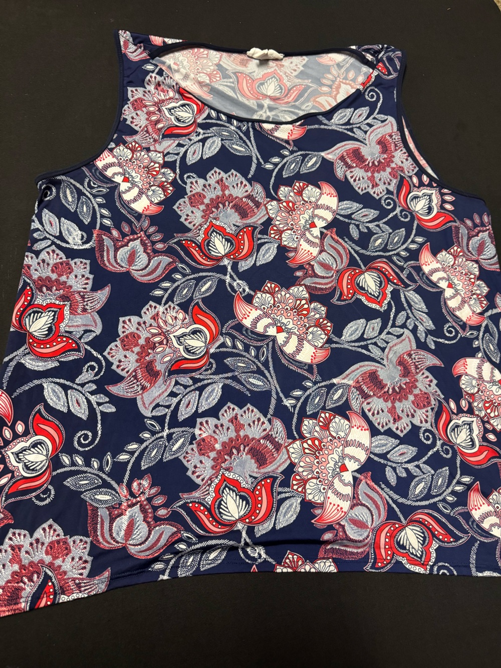 Sleeveless Floral Navy and Red Printed Tank Top